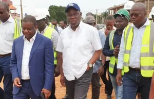 Bénin/Suivi régulier des chantiers de l’asphaltage: le ministre José Tonato à Porto-Novo et Sème-Kpodji