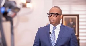 Bénin/Énième buzz du ministre porte-parole du Gouvernement: Quand Talon « téléphone » à Yayi et tombe sur Orounla