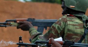 Échange de tirs à Zê/le ver est dans le fruit: Un militaire en charge de la sécurité sème l’insécurité