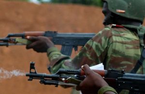Échange de tirs à Zê/le ver est dans le fruit: Un militaire en charge de la sécurité sème l’insécurité