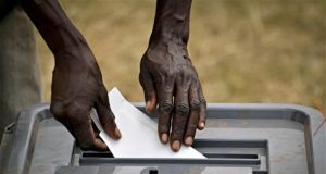 Bénin/La réforme du système partisan,vue par Me Ernest Akueson: »Un make-up mal achevé »