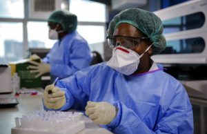 Santé/L’Afrique devrait participer aux essais cliniques du vaccin contre la COVID-19 et assumer un leadership scientifique